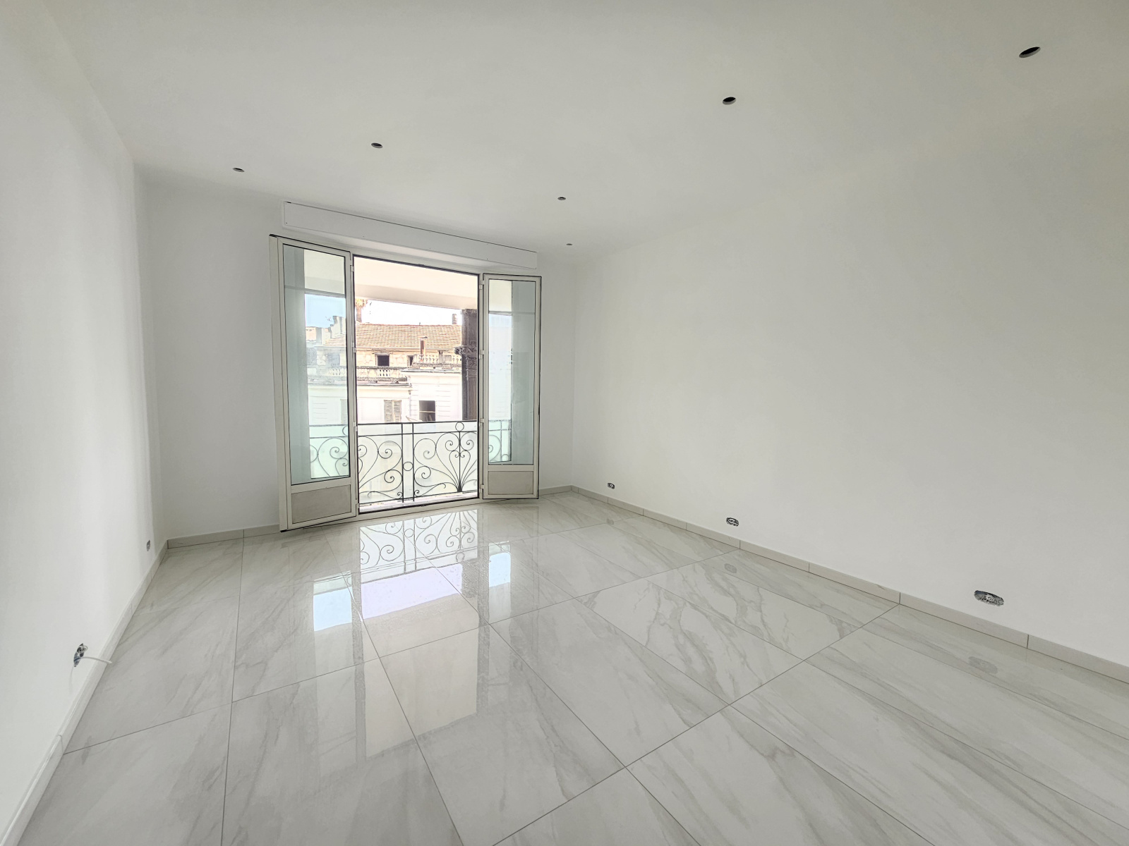 Image_, Local professionnel, Nice, ref :Reg-71
