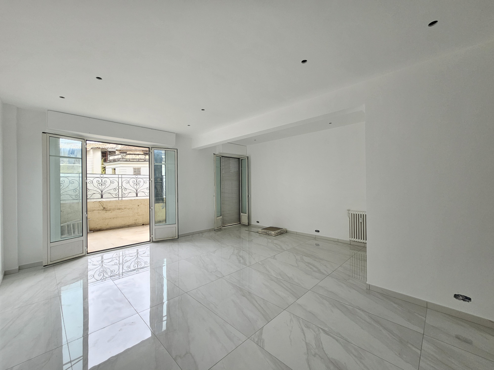 Image_, Local professionnel, Nice, ref :Reg-71
