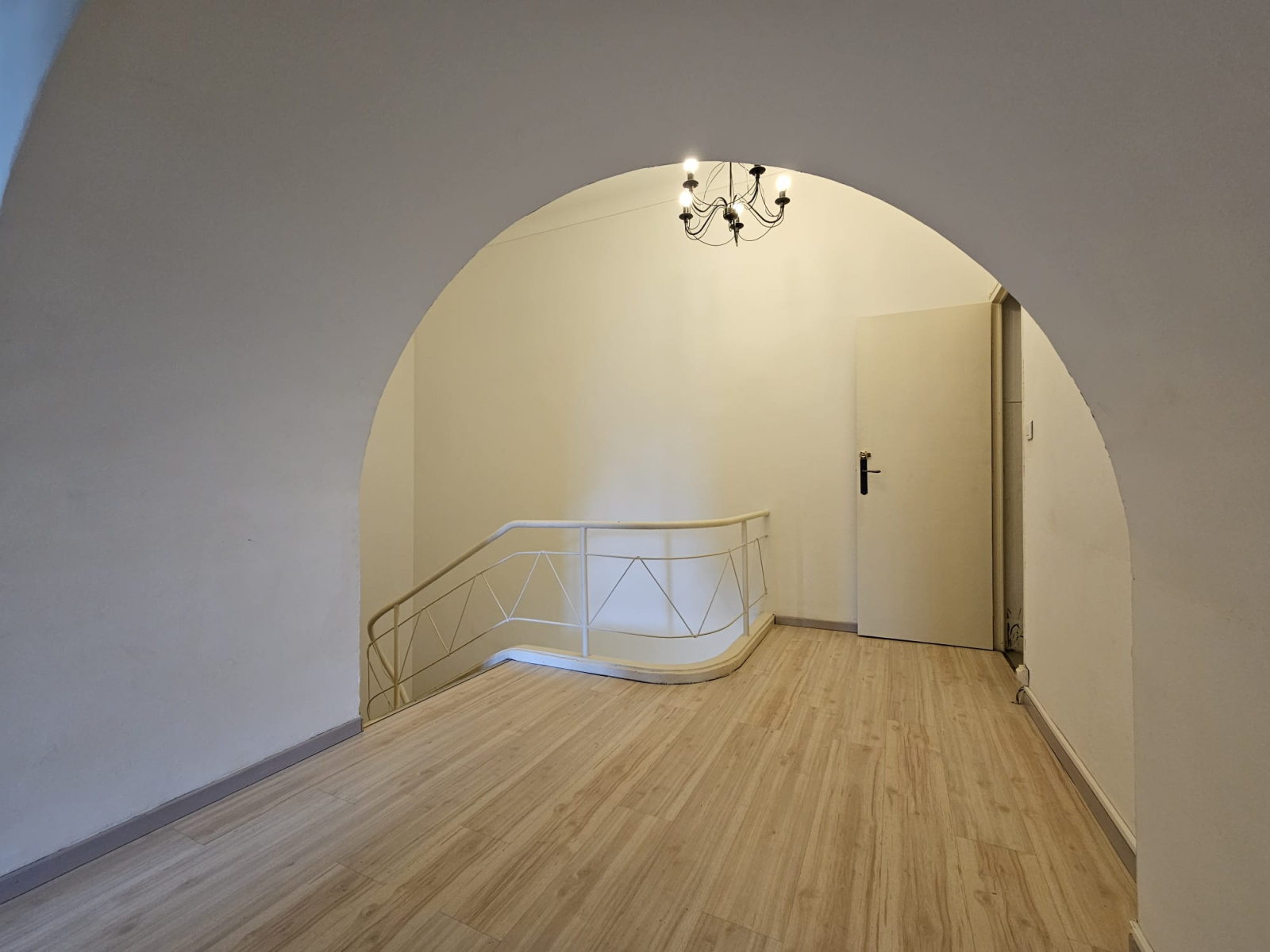 Image_, Local professionnel, Nice, ref :Reg-71